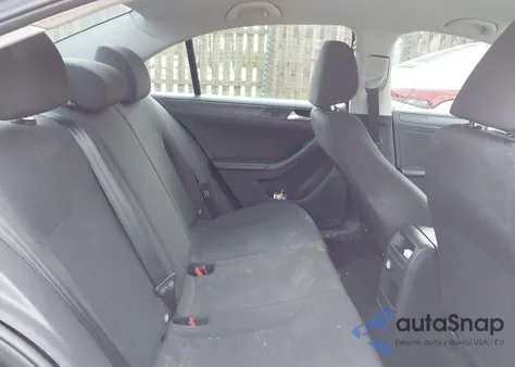 2015 Volkswagen Jetta 2.0L S из США, поврежденный, VIN 3VW2K7AJ1FM212556